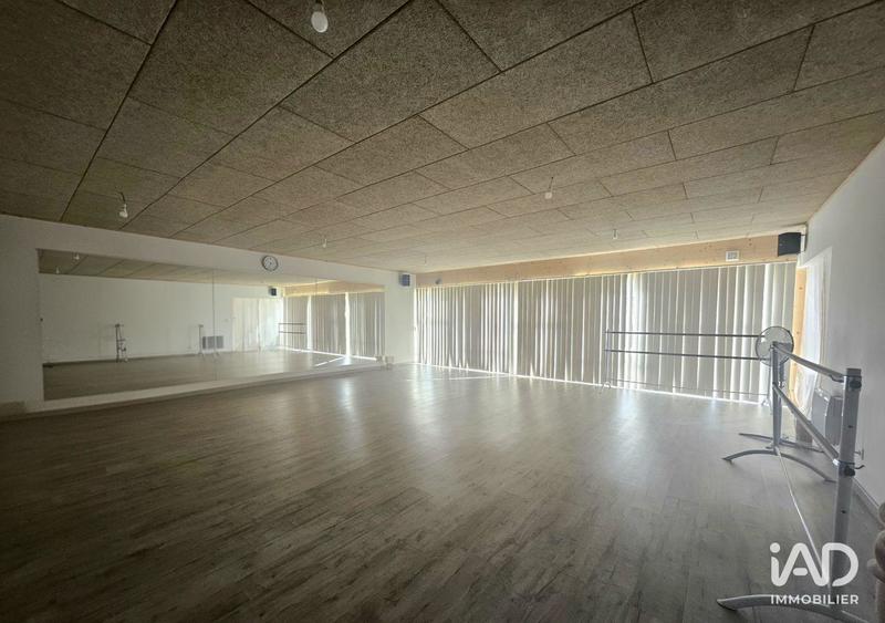 Local commercial - 227 m²