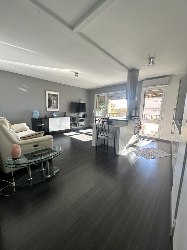 Appartement - 59 m² - 3 pièces