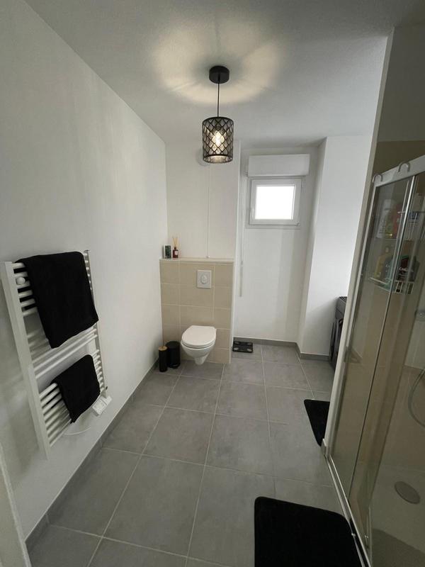 Appartement - 60 m² - 3 pièces