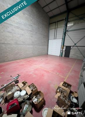 Local commercial - 160 m² - 1 pièce