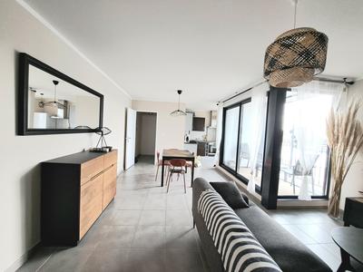 Appartement - 70 m² - 3 pièces