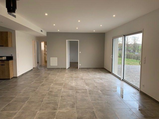 Villa - 100 m² - 4 pièces