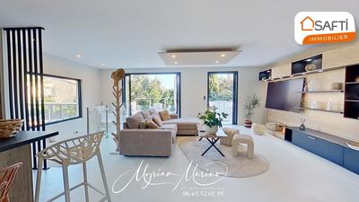 Villa - 180 m² - 8 pièces