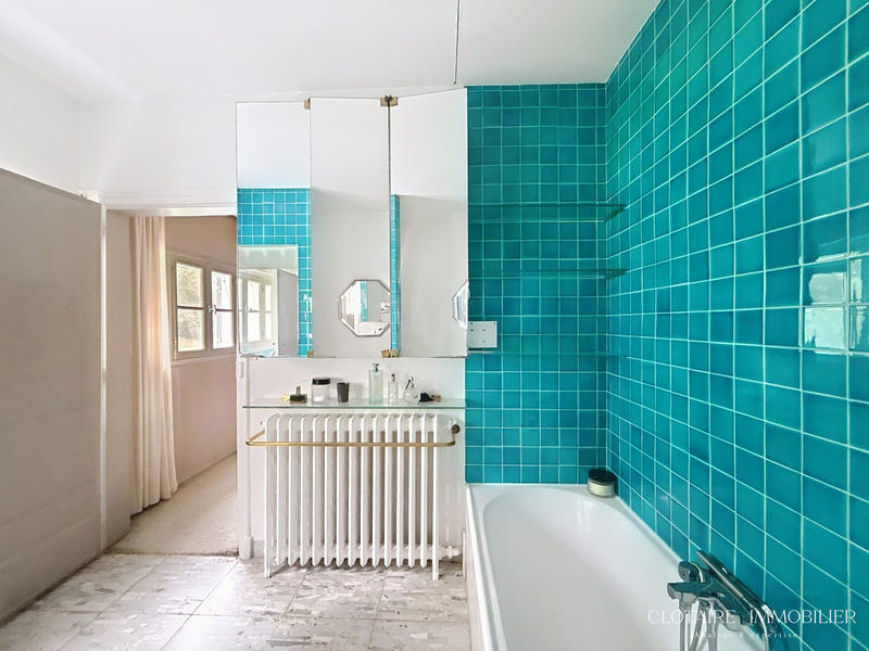 Maison ancienne - 340 m² - 10 pièces