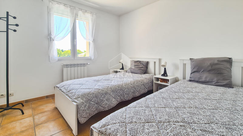 Maison - 122 m² - 6 pièces