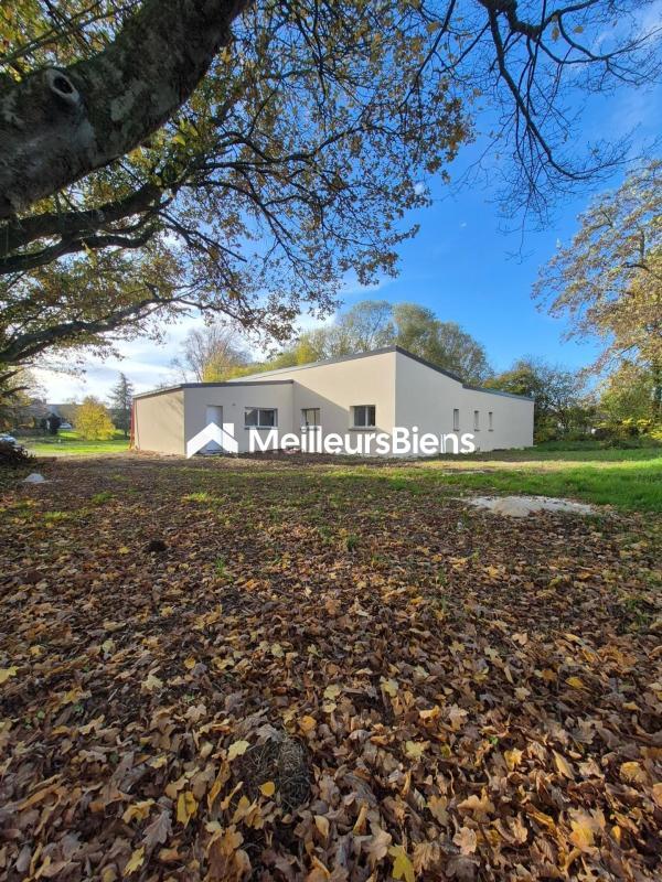 Maison - 140 m² - 5 pièces