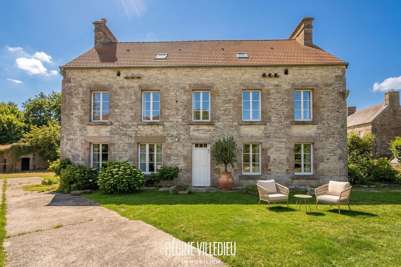 Maison - 143 m² - 6 pièces