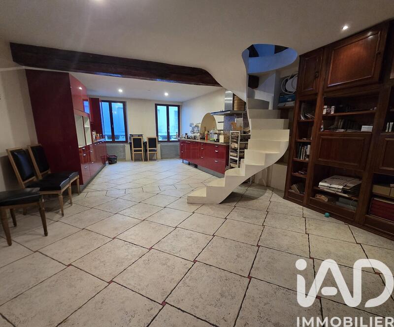 Duplex - 120 m² - 6 pièces