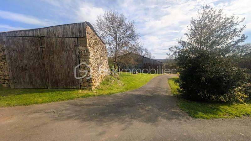 Maison en pierre - 110 m² - 6 pièces