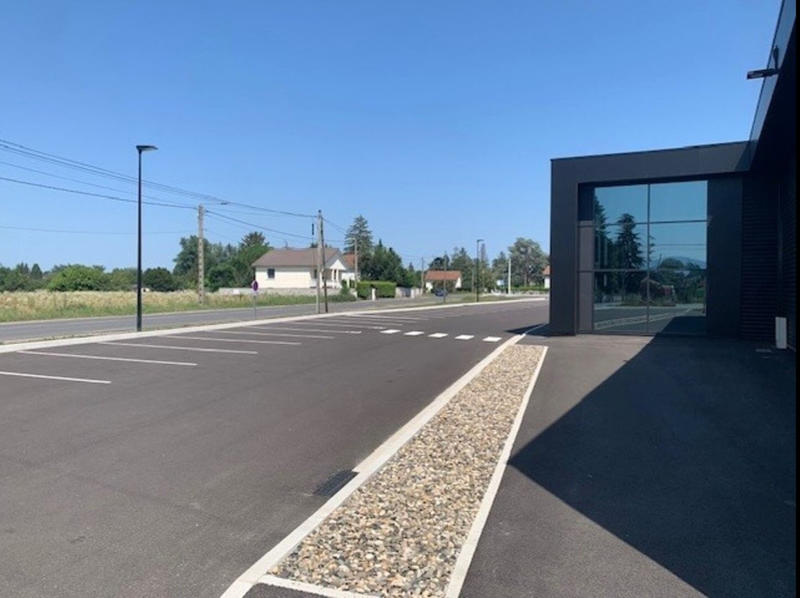 Local commercial - 292 m²