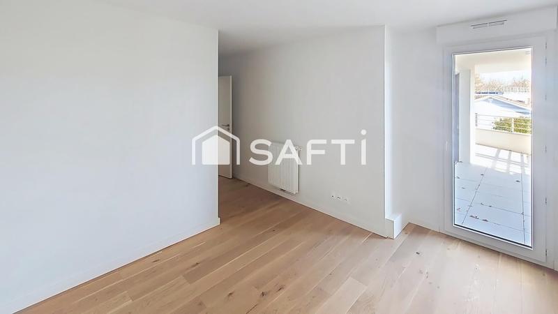 Appartement - 101 m² - 4 pièces