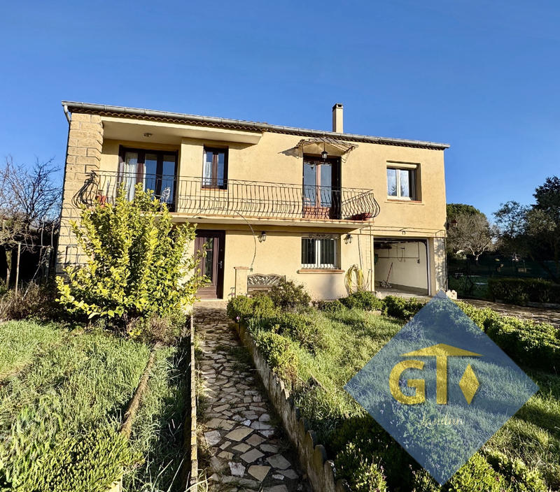 Maison - 111 m² - 5 pièces