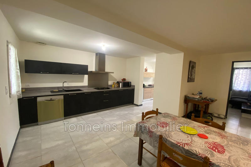 Maison - 102 m² - 4 pièces