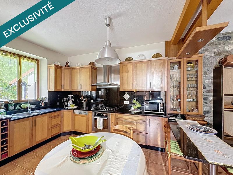 Maison - 90 m² - 5 pièces