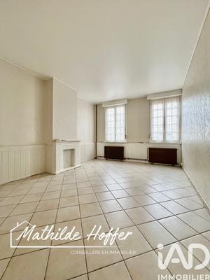 Maison de ville - 197 m² - 10 pièces