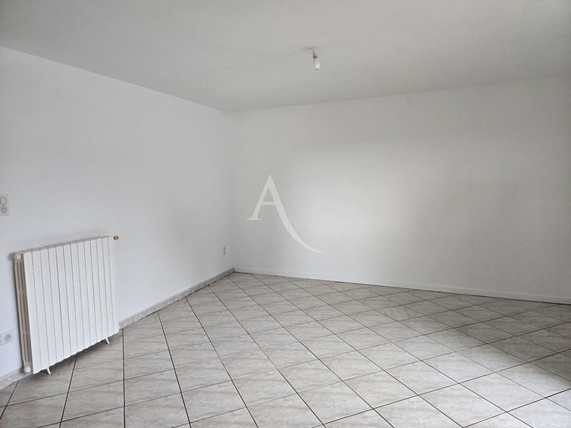 Maison - 96 m² - 5 pièces