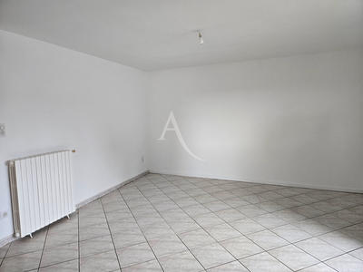 Maison - 96 m² - 5 pièces