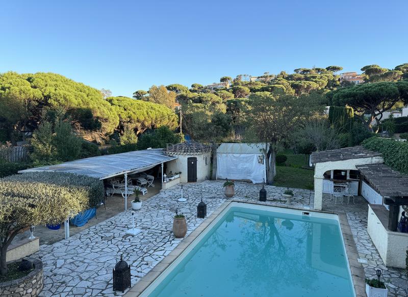 Maison - 176 m² - 6 pièces