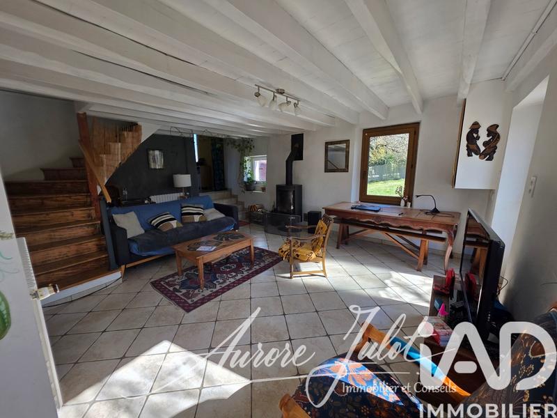 Maison - 110 m² - 7 pièces