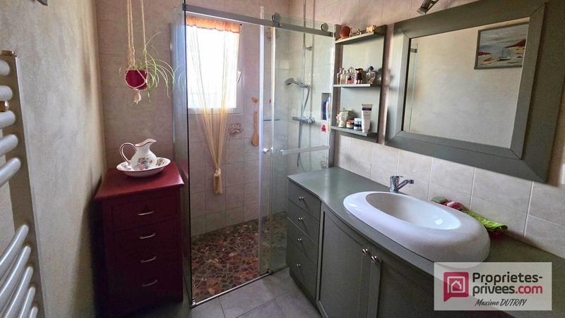 Maison - 95 m² - 4 pièces