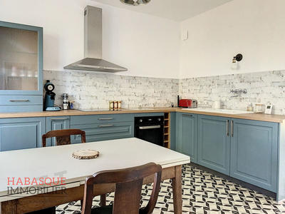 Maison - 104 m² - 4 pièces