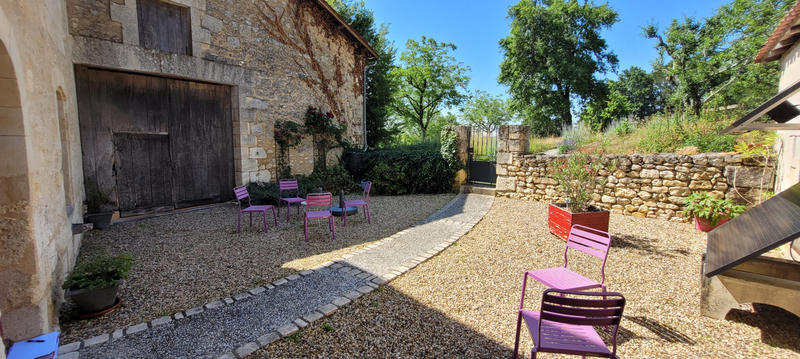 Viager - Maison - 515 m² - 17 pièces