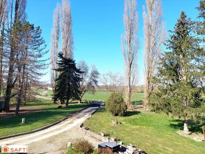 Maison - 226 m² - 6 pièces