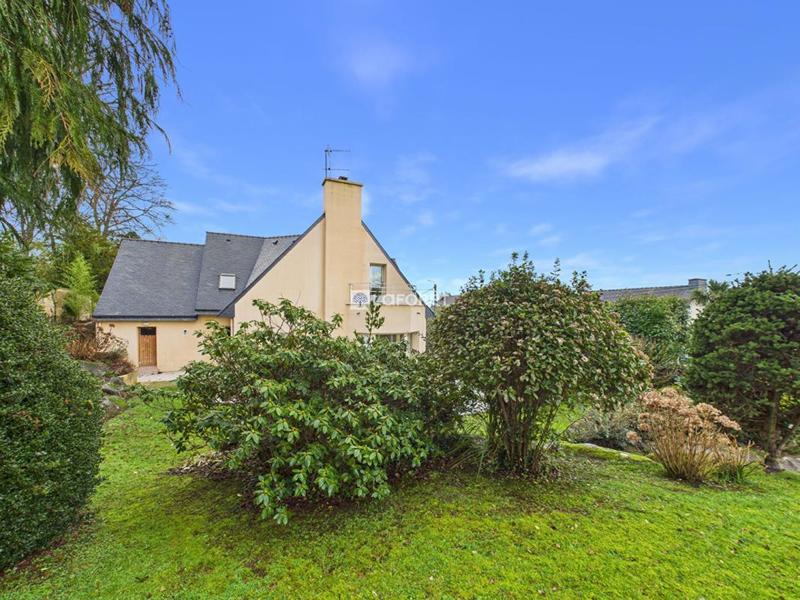 Maison - 167 m² - 5 pièces