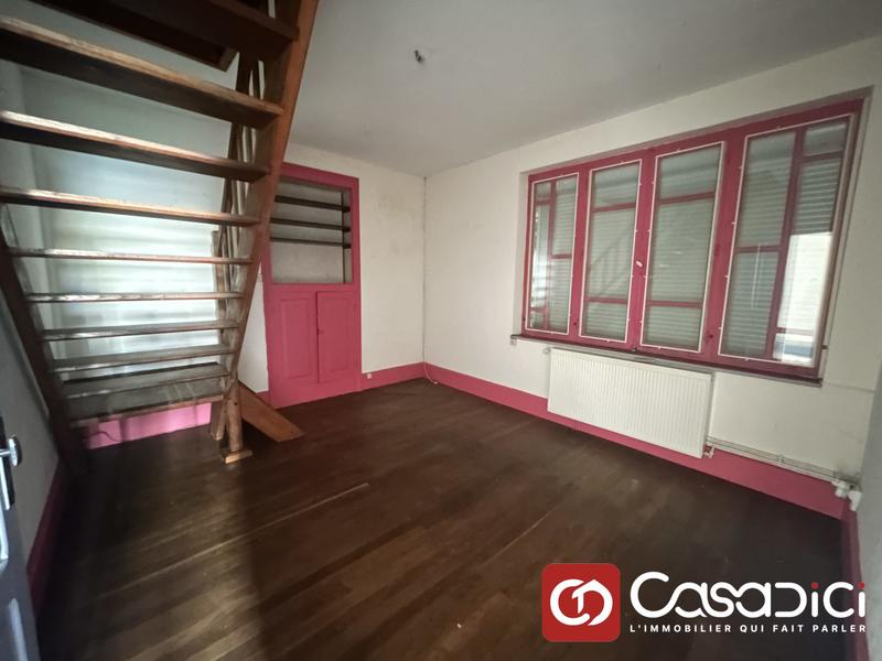 Maison - 97 m² - 7 pièces