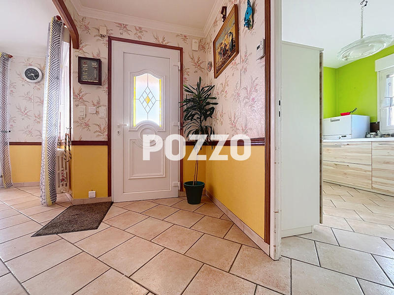 Maison - 100 m² - 6 pièces