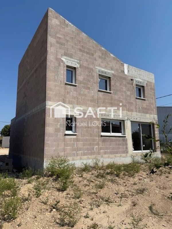 Maison - 94 m² - 4 pièces