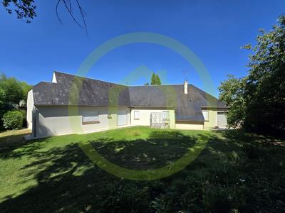 Maison - 260 m² - 6 pièces