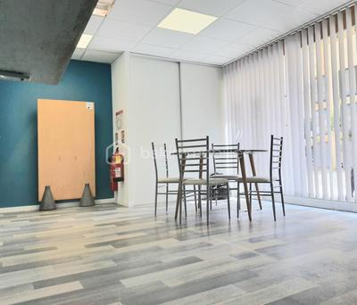 Immeuble - 124 m² - 6 pièces