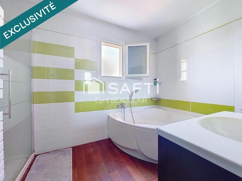 Maison - 105 m² - 4 pièces