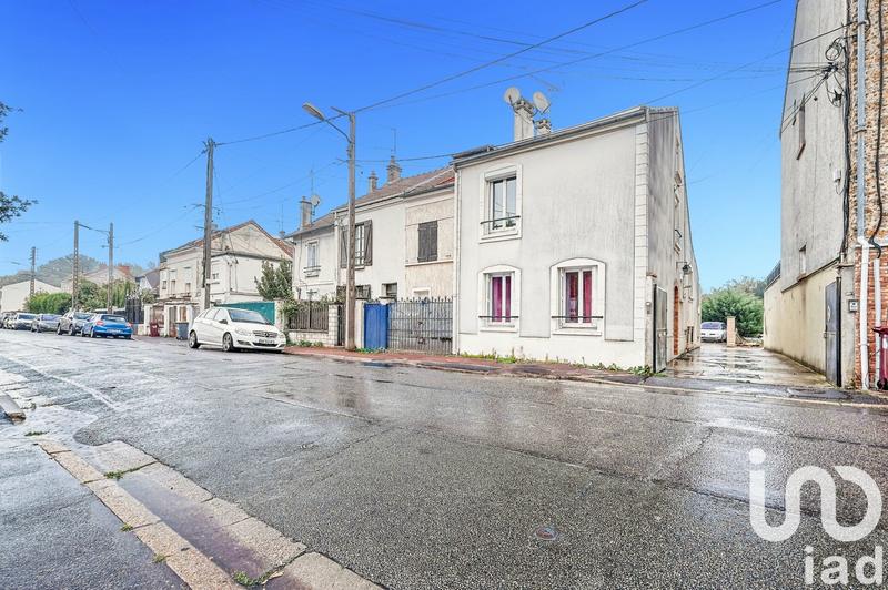 Maison de ville - 93 m² - 4 pièces