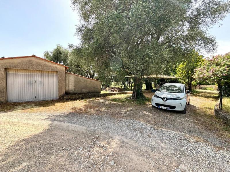 Mas - 138 m² - 5 pièces