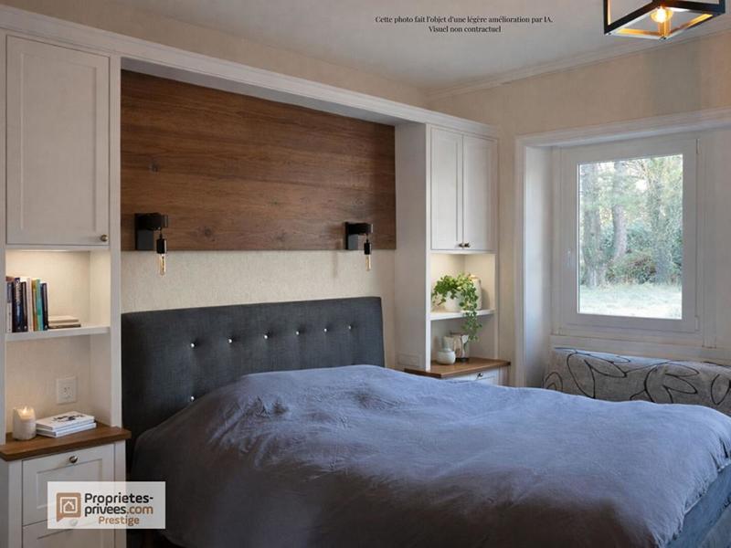 Maison - 233 m² - 8 pièces