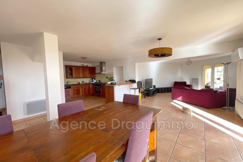 Villa - 157 m² - 5 pièces