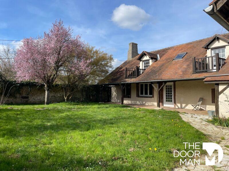 Maison ancienne - 230 m² - 8 pièces