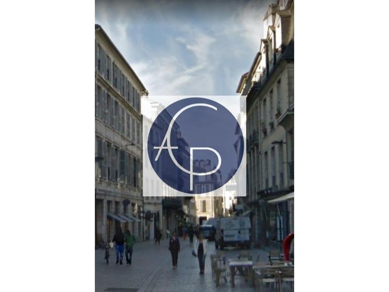 Appartement - 59 m² - 1 pièce