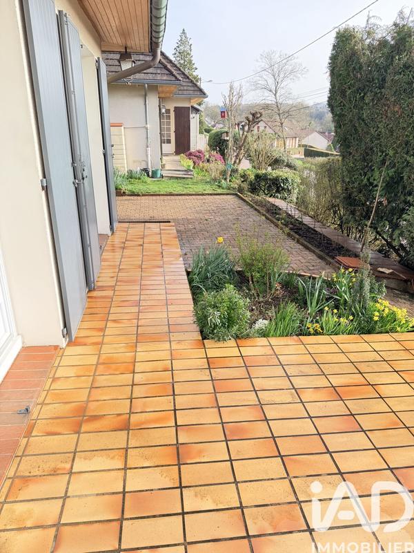 Maison - 96 m² - 4 pièces