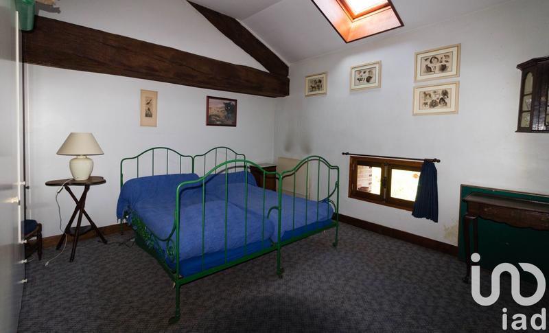 Maison - 249 m² - 7 pièces