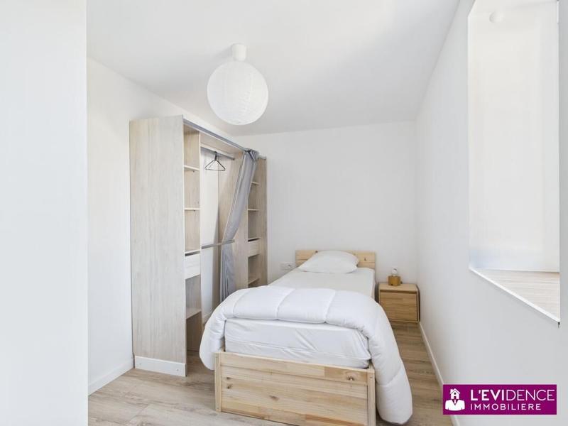 Maison - 150 m² - 9 pièces