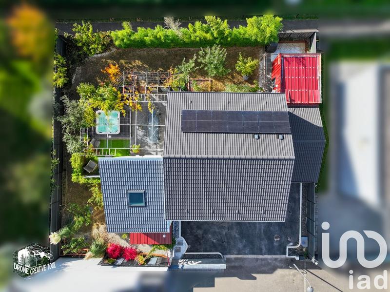 Maison - 140 m² - 5 pièces