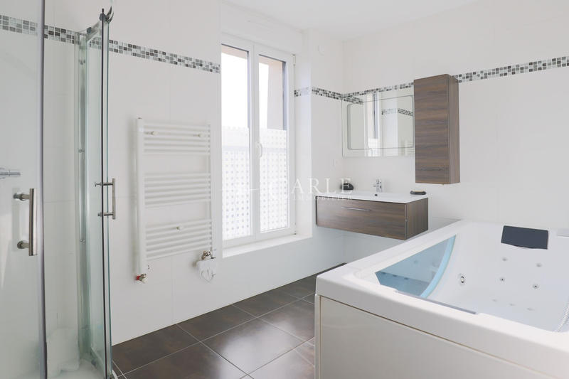 Maison de ville - 126 m² - 5 pièces