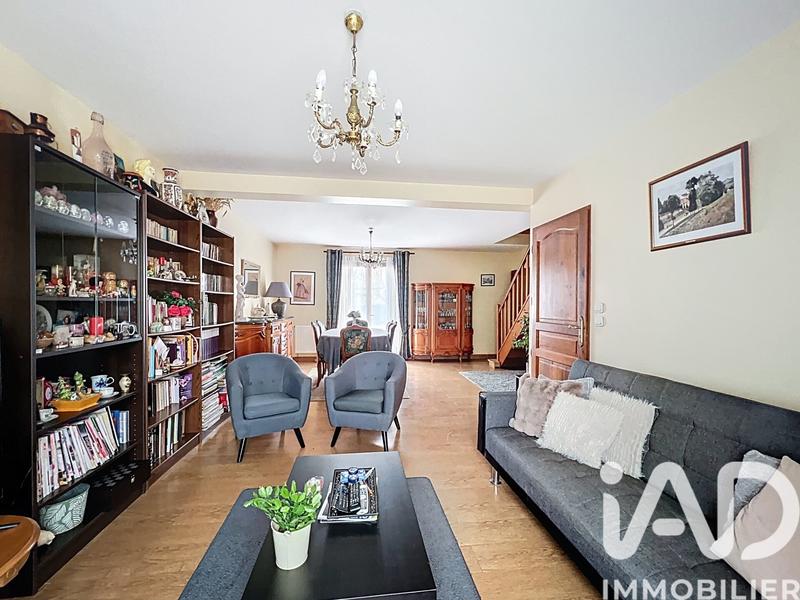 Maison - 175 m² - 10 pièces