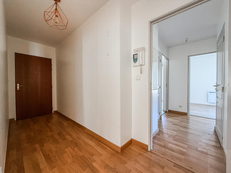 Appartement - 84 m² - 4 pièces