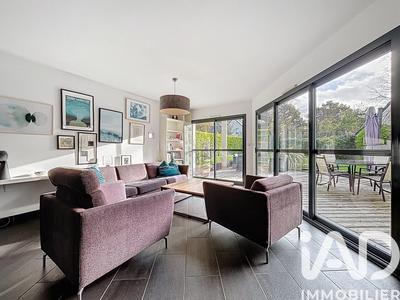 Maison de maîtres - 161 m² - 7 pièces