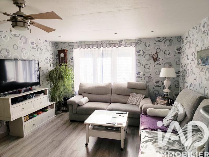 Maison - 230 m² - 6 pièces