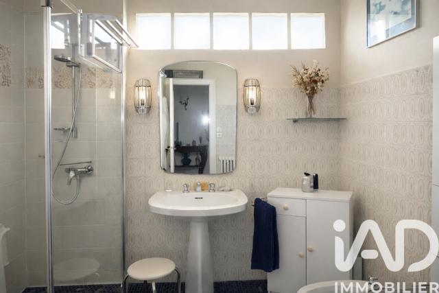 Maison de ville - 168 m² - 5 pièces